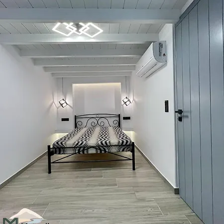 Matouli Escape Апартаменты